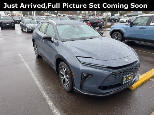 2025 Toyota Crown Signia XLE