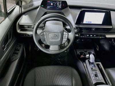 2025 Toyota Prius LE