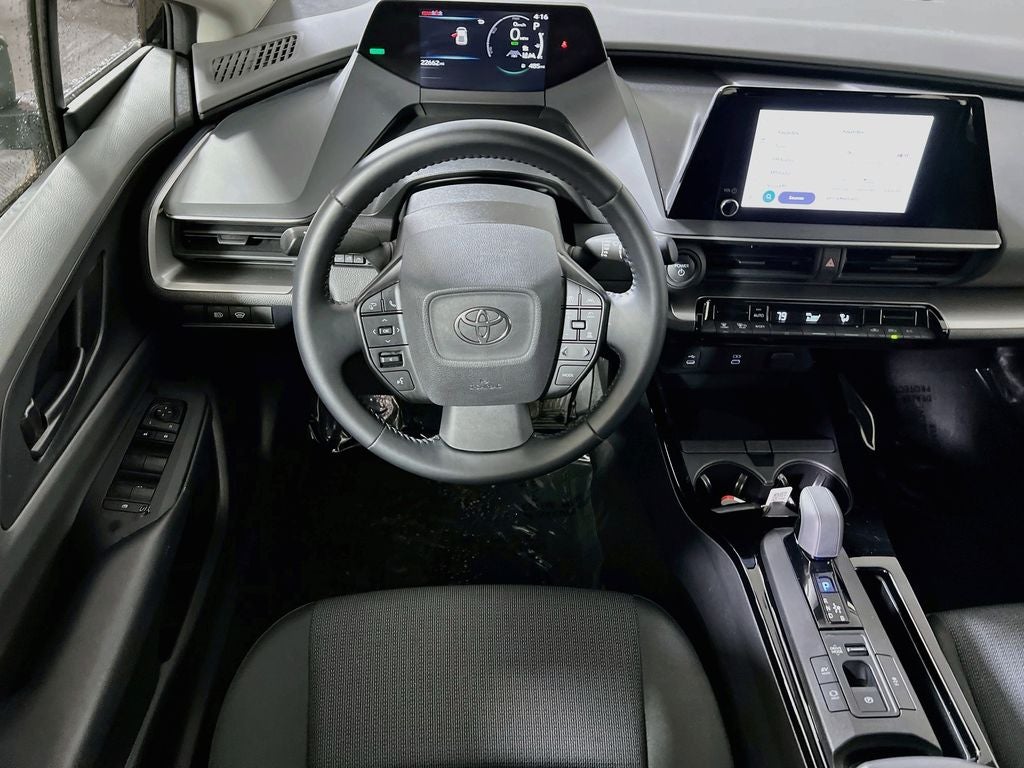 2025 Toyota Prius LE