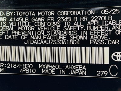 2025 Toyota Prius LE