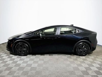 2025 Toyota Prius LE