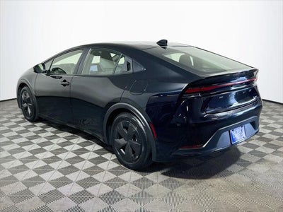 2025 Toyota Prius LE