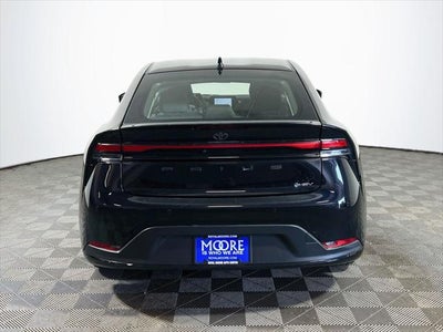 2025 Toyota Prius LE