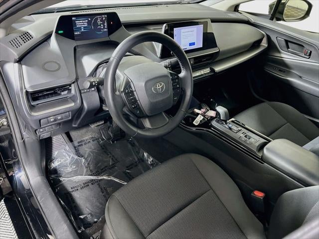 2025 Toyota Prius LE