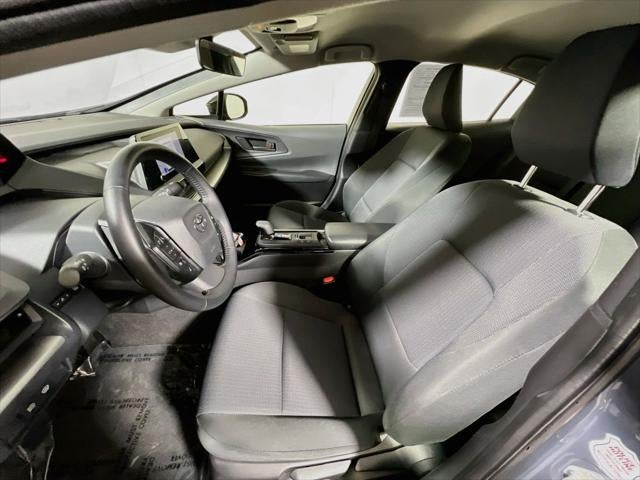 2025 Toyota Prius LE