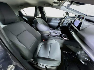 2025 Toyota Prius LE