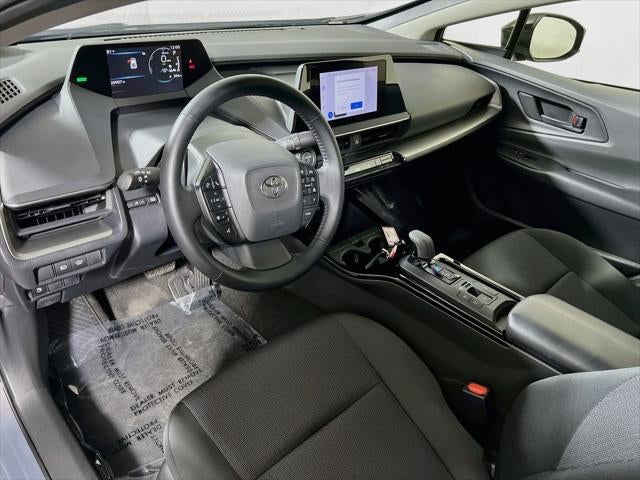2025 Toyota Prius LE