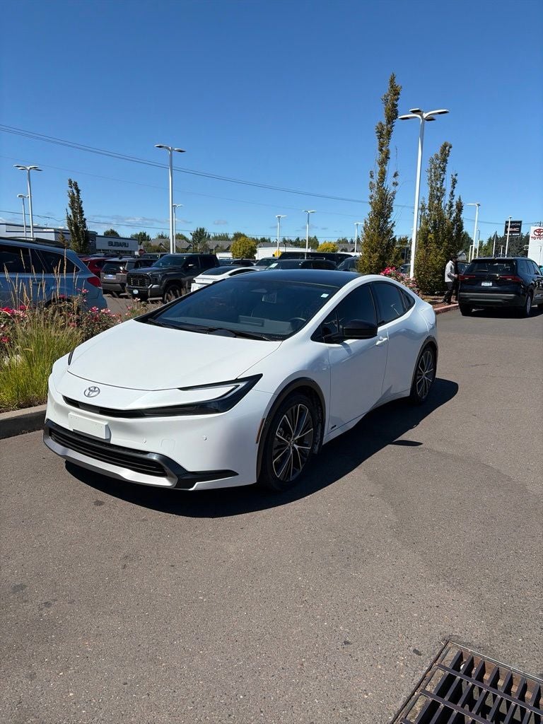 2024 Toyota Prius XLE