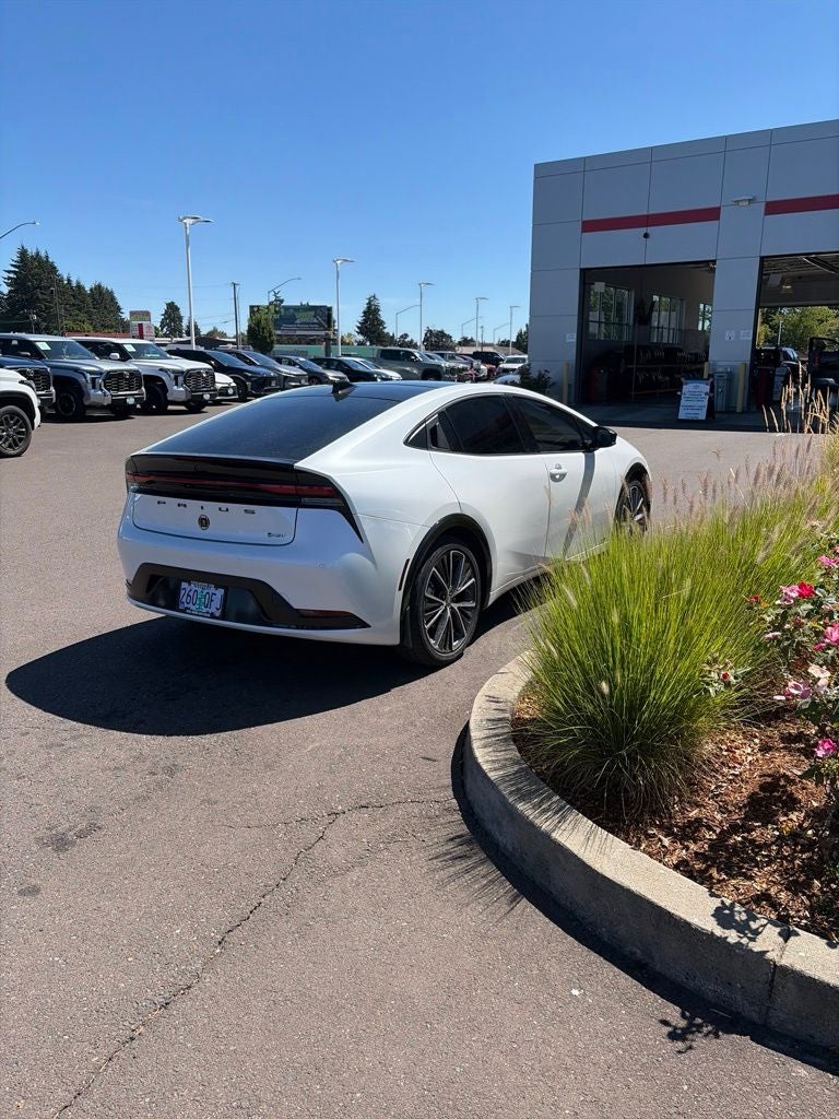 2024 Toyota Prius XLE
