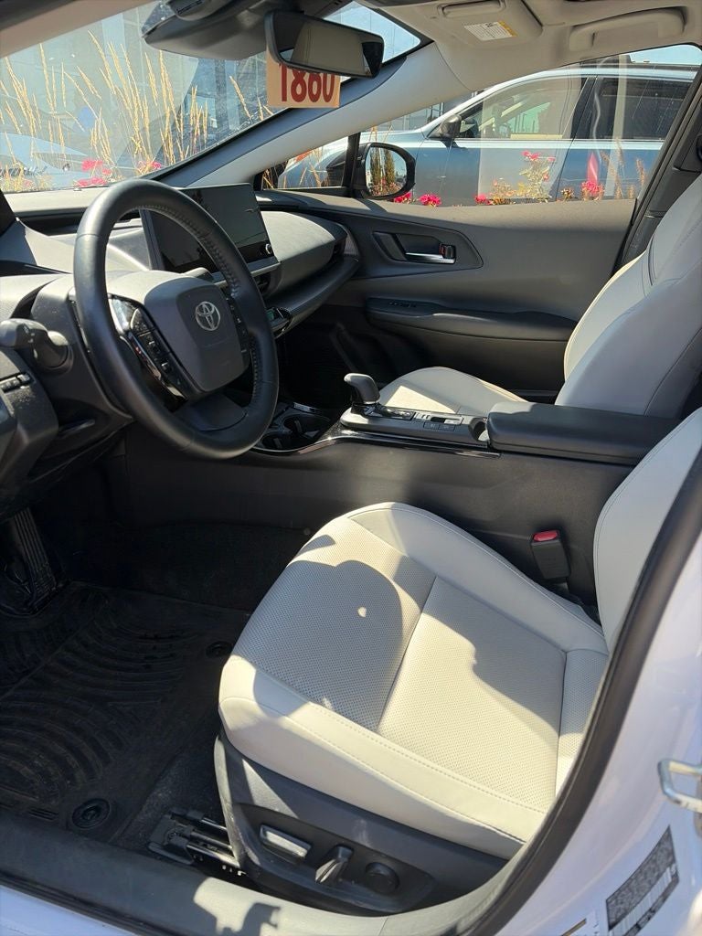 2024 Toyota Prius XLE