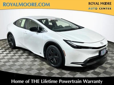 2024 Toyota Prius LE