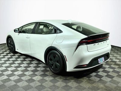2024 Toyota Prius LE