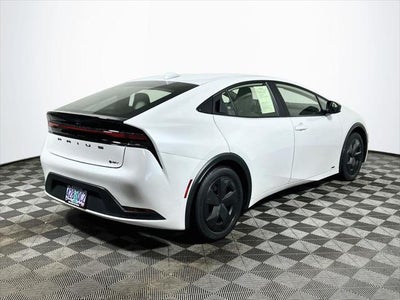 2024 Toyota Prius LE