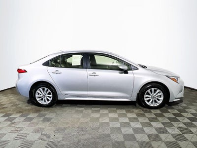 2025 Toyota Corolla Hybrid LE