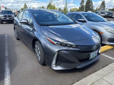 2022 Toyota Prius Prime LE