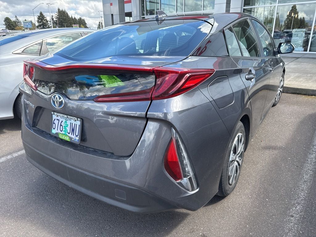 2022 Toyota Prius Prime LE