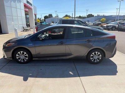 2021 Toyota Prius Prime LE