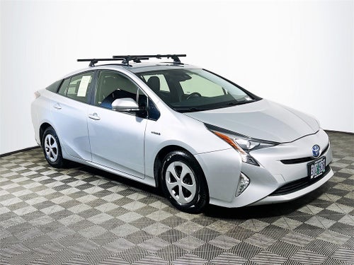 2016 Toyota Prius Three Touring