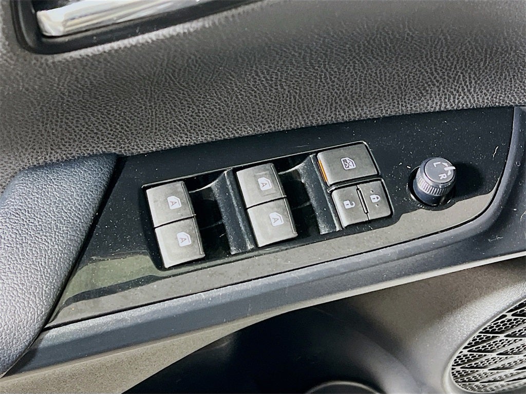 2016 Toyota Prius Three Touring