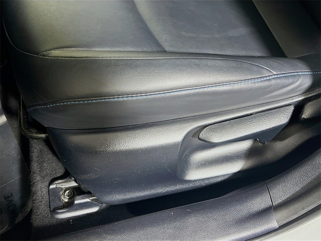 2016 Toyota Prius Three Touring