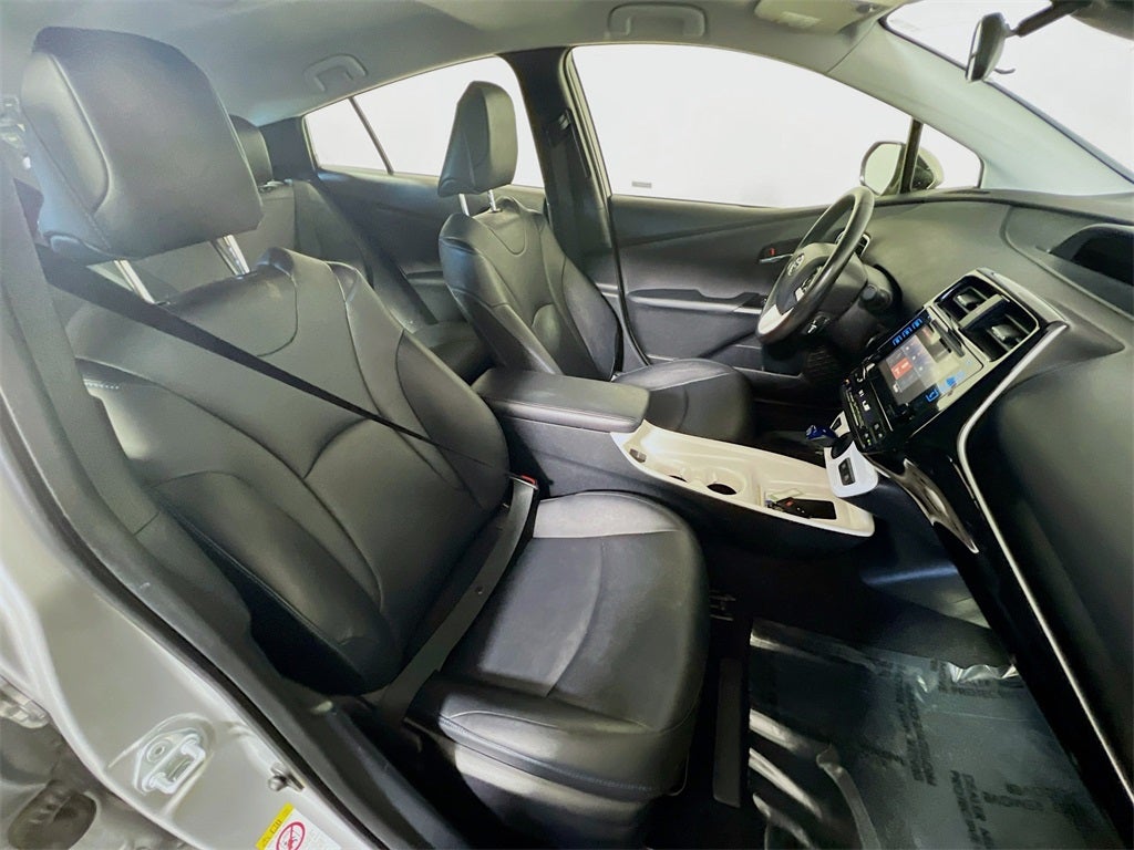 2016 Toyota Prius Three Touring