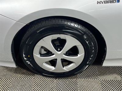 2016 Toyota Prius Three Touring