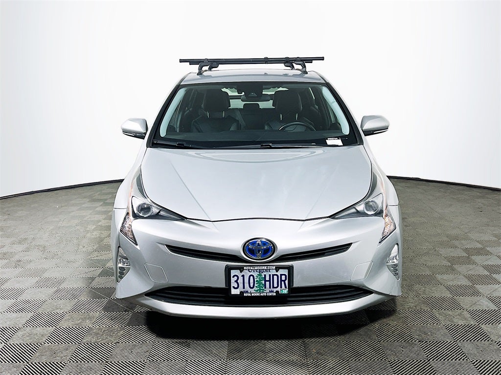 2016 Toyota Prius Three Touring