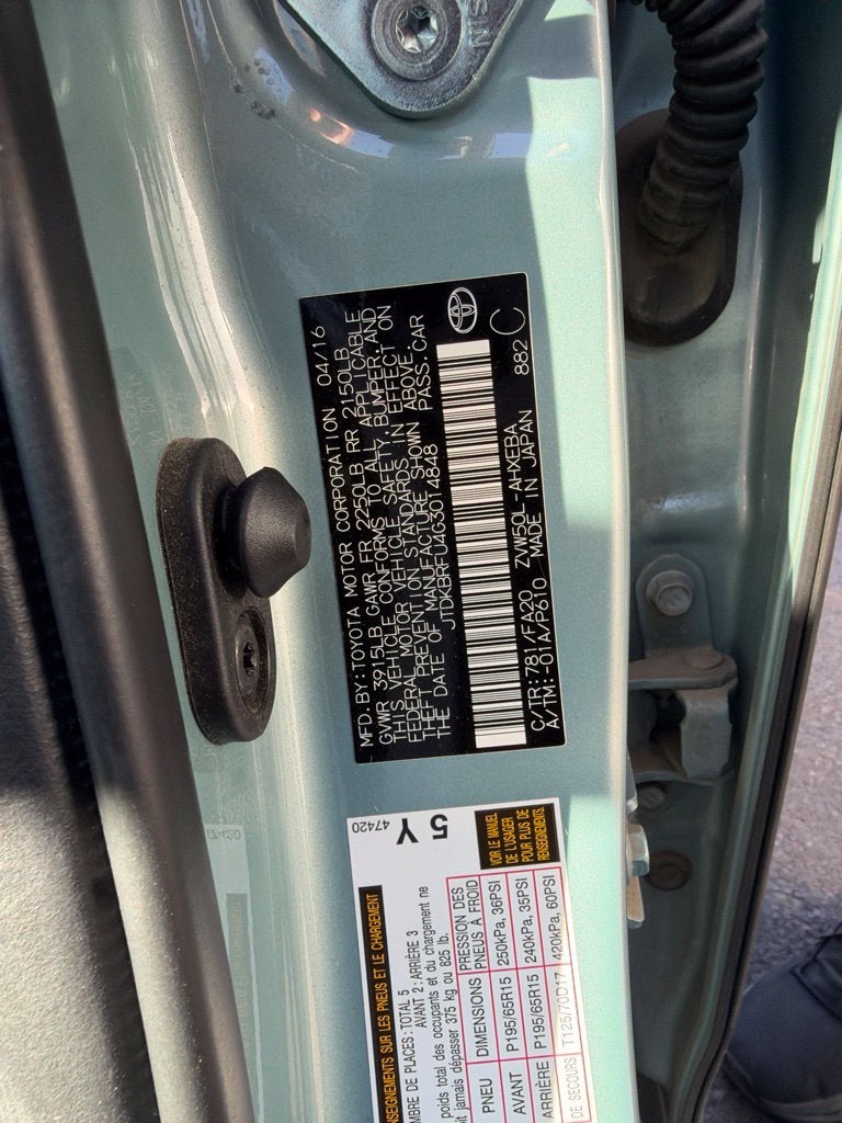 2016 Toyota Prius Two