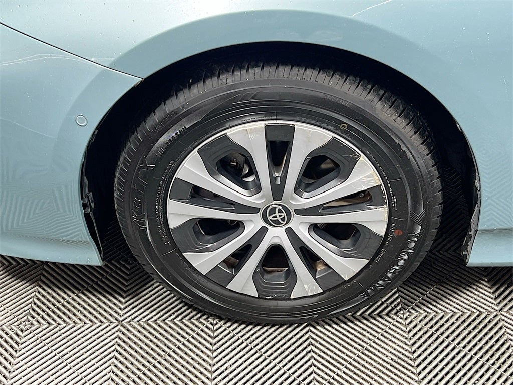 2022 Toyota Prius LE AWD-e