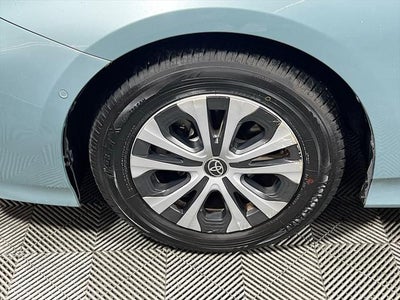 2022 Toyota Prius LE AWD-e