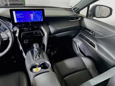 2023 Toyota Venza XLE