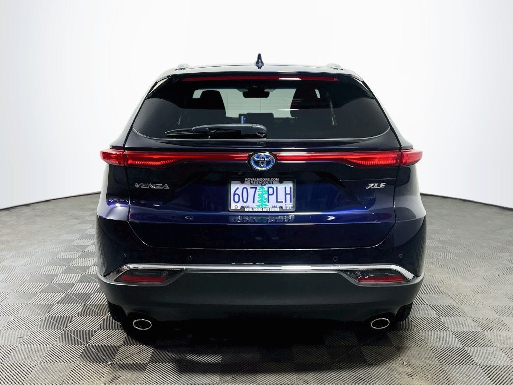 2023 Toyota Venza XLE