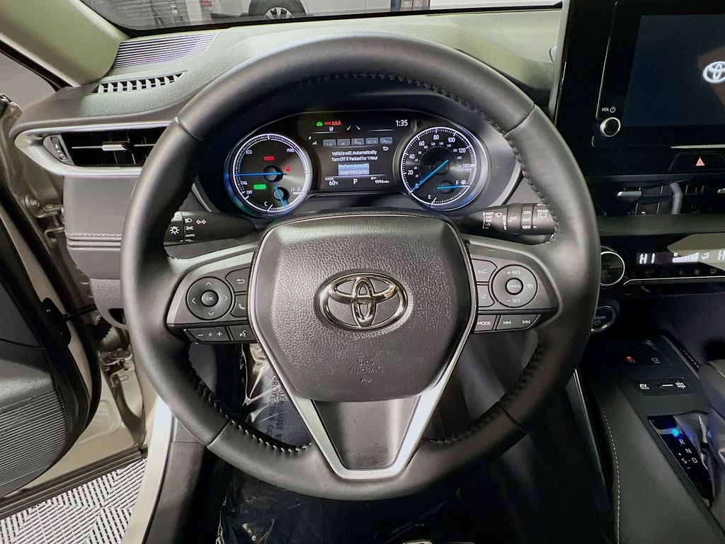 2024 Toyota Venza LE