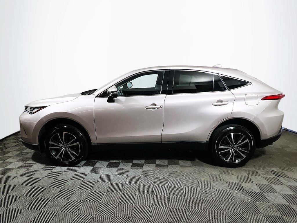 2024 Toyota Venza LE