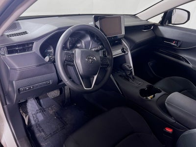 2024 Toyota Venza LE
