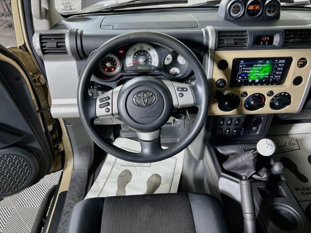 2014 Toyota FJ Cruiser Base