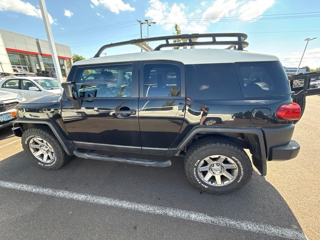 2014 Toyota FJ Cruiser Base