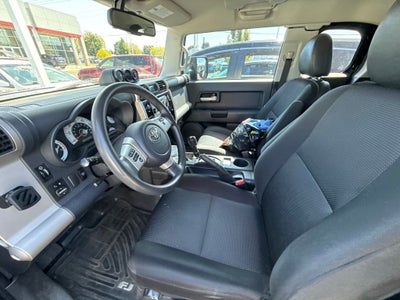2014 Toyota FJ Cruiser Base