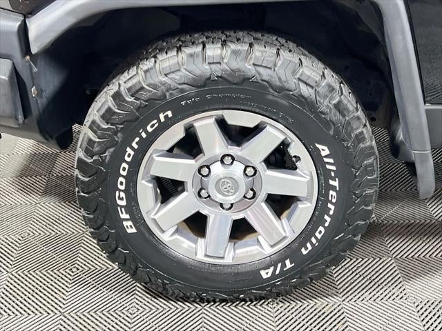 2014 Toyota FJ Cruiser Base