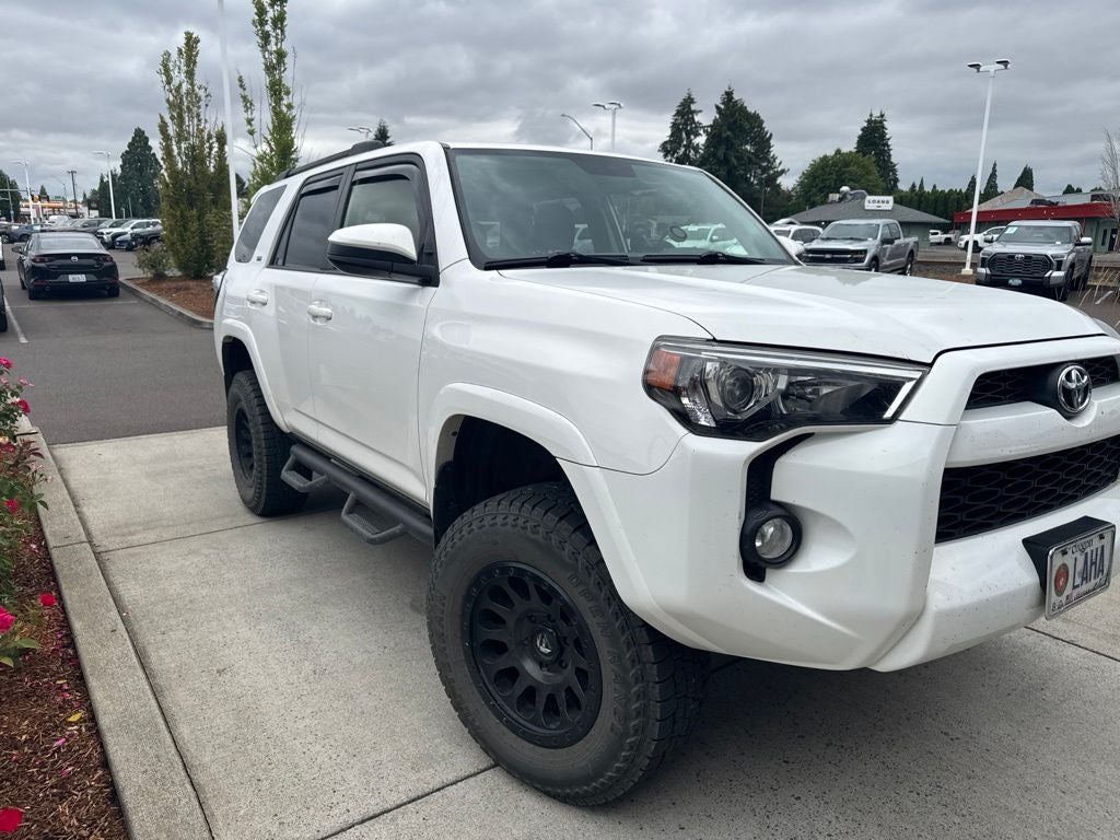 2018 Toyota 4Runner SR5