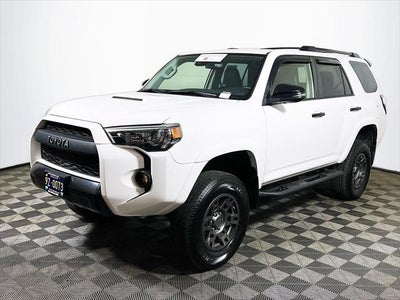 2020 Toyota 4Runner Venture