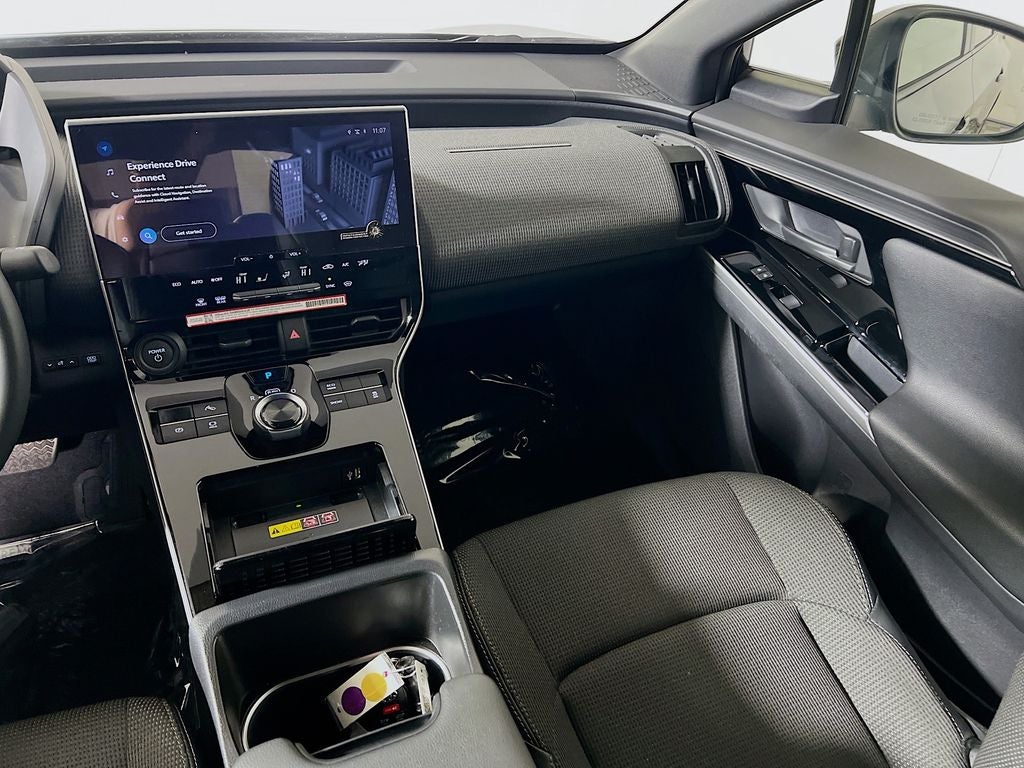 2025 Toyota bZ4X XLE