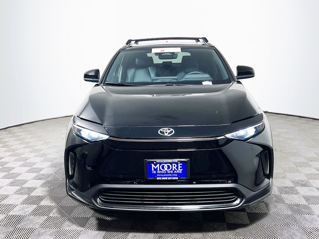 2025 Toyota bZ4X XLE