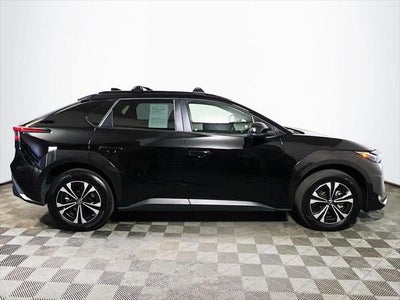 2025 Toyota bZ4X XLE