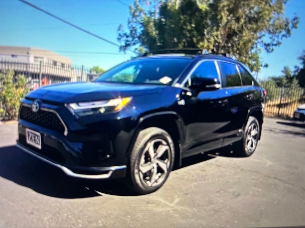 2023 Toyota RAV4 Prime SE