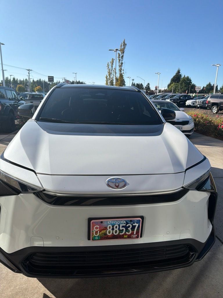 2024 Toyota bZ4X XLE