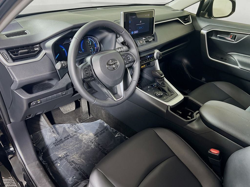 2025 Toyota RAV4 Hybrid XLE Premium