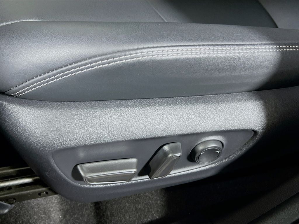 2025 Toyota RAV4 Hybrid XLE Premium