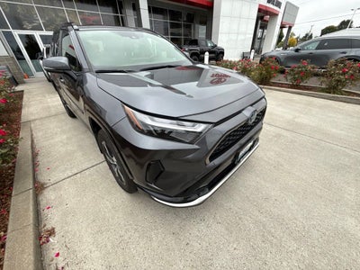 2024 Toyota RAV4 Prime SE