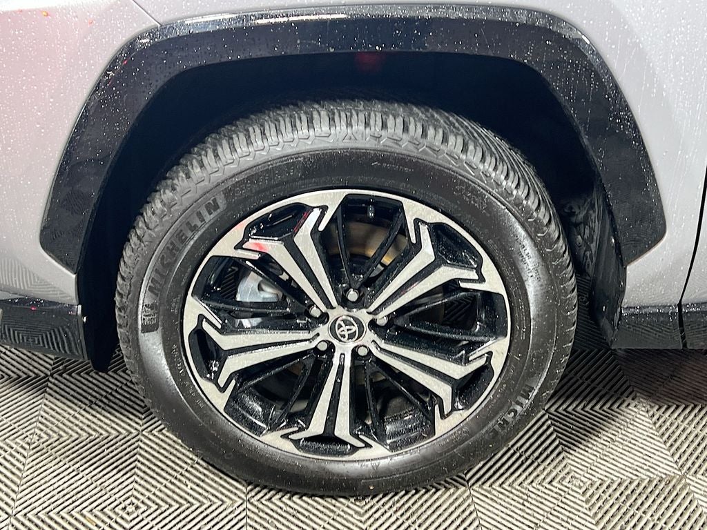 2024 Toyota RAV4 Prime XSE